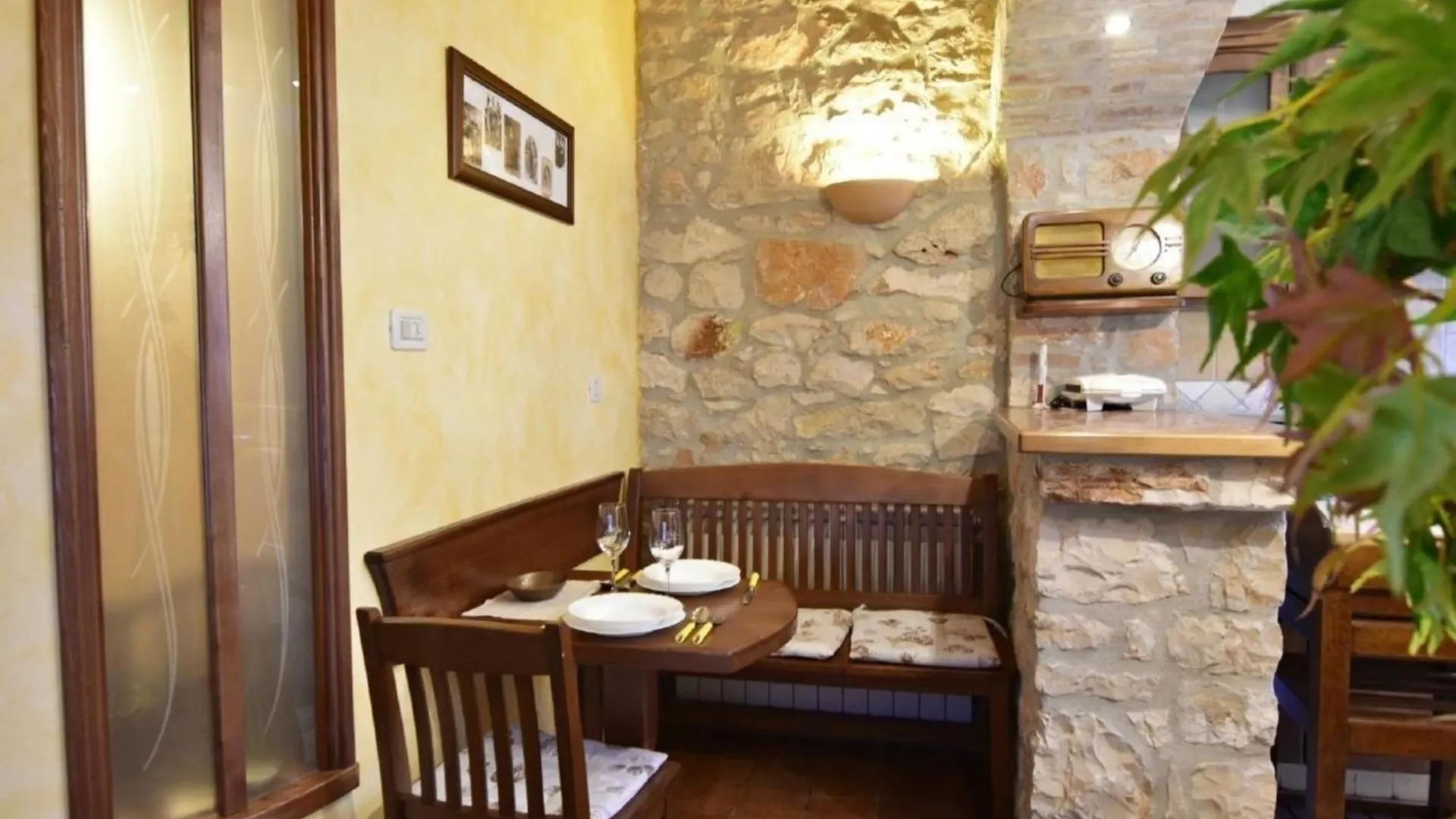 Tolles Appartement In Umag Mit Grill, Terrasse Und Garten 0*,  Croatia